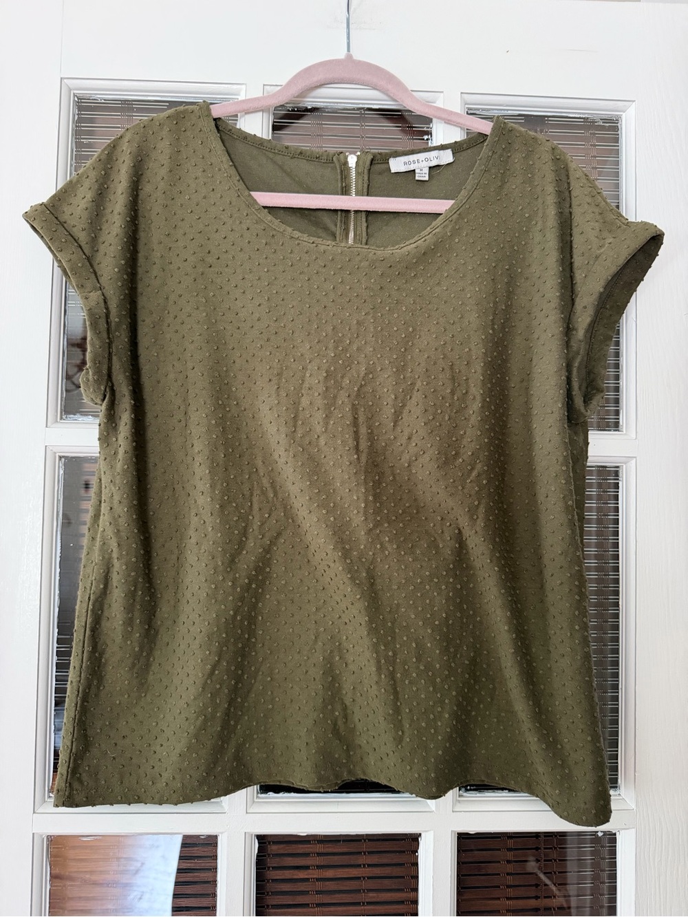 Rose + Olive Women’s M Olive Green Textured Dot Back Zip Blouse | SKU 0634